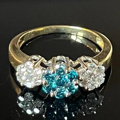 14K Yellow Gold 21 Diamond Ring 