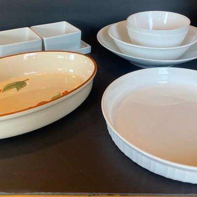 Ceramic Bowls & Serving Dishes 