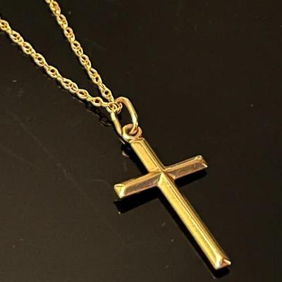 14K Yellow Gold Chain with 14K Cross Pendant 