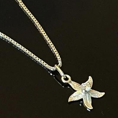 14K White Gold Chain with 14K White Gold Diamond Starfish Pendant 
