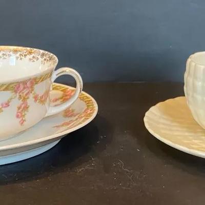 Decorative Cups With Saucers