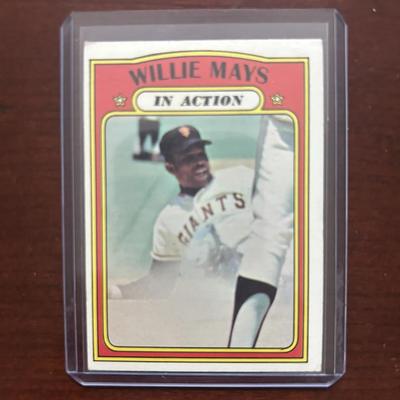 1972 Topps Baseball Card. Willie Mays In Action - San Francisco Giants. Card #50