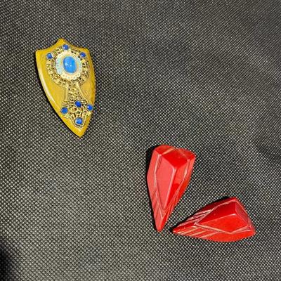 Vintage Broach Fur Clip Pin Opalescent Stone Bakelite Maltese & 1940 Red Bakelite Dress Clips