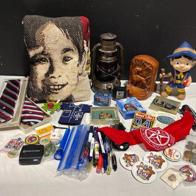 Scouting America Collectables Including Little Wizard Lantern