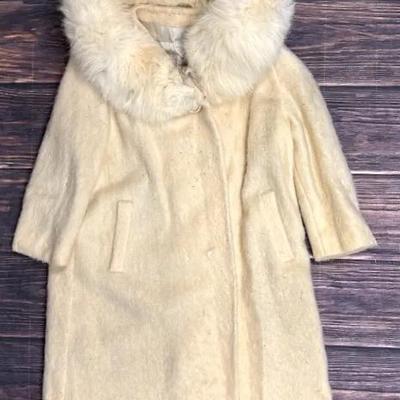 Vintage Cream-Colored Fur Coat 