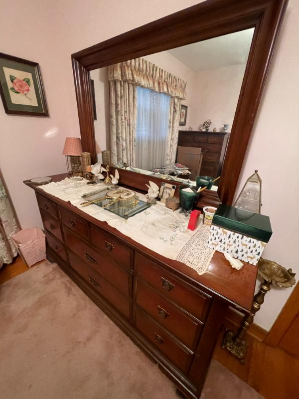 Sale Photo Thumbnail #18