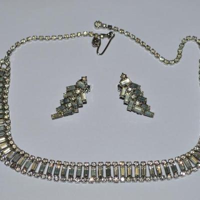 Sale Photo Thumbnail #244