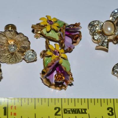 Sale Photo Thumbnail #319