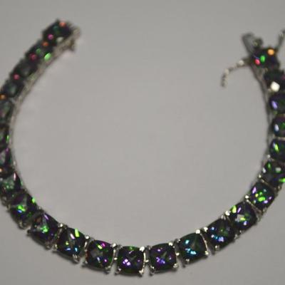 Sale Photo Thumbnail #50