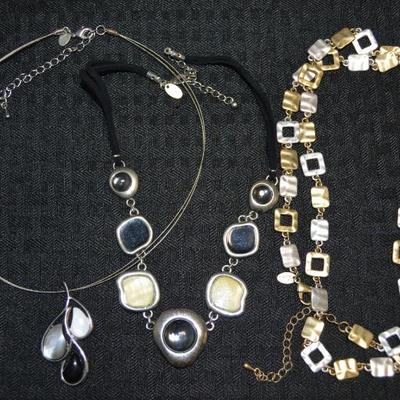 Sale Photo Thumbnail #66