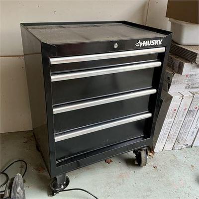 Sale Photo Thumbnail #26: Husky 4-Drawer Rolling Tool Cabinet With Sanding Paper/Discs __ SPECIAL PICKUP INSTRUCTIONS  READ BEFORE BIDDING ____