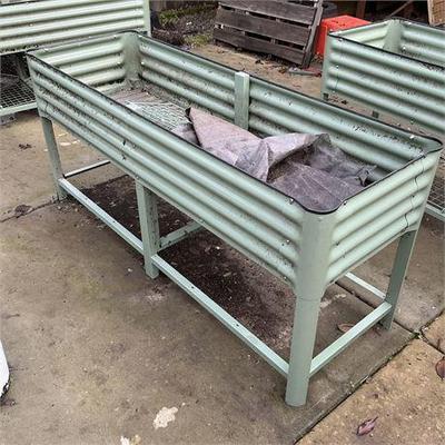 Sale Photo Thumbnail #23: Green Metal Raised Garden Bed Planter __ SPECIAL PICKUP INSTRUCTIONS  READ BEFORE BIDDING ____