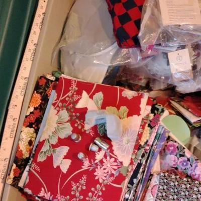 Large Tote Of Quilt Fabrics, Accessories And Thimbles