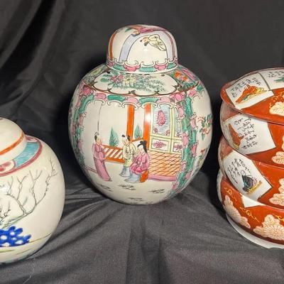 Hand-painted Rose Medallion Ginger Jars & Jubako
