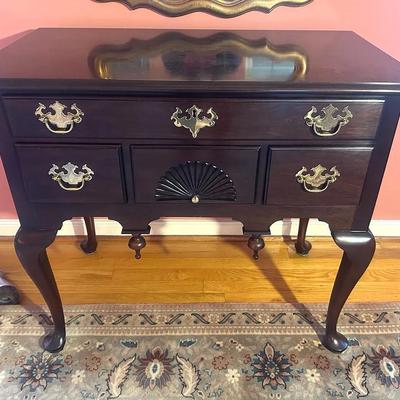 Statton Queen Anne Style Lowboy Chest
