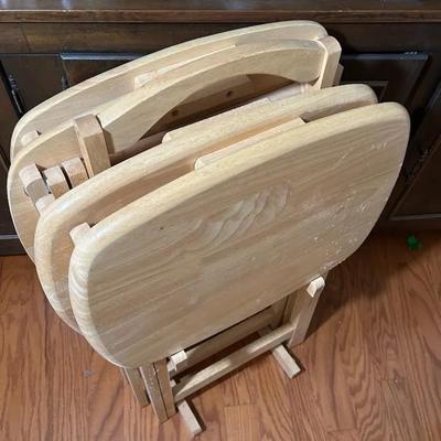 Set Of 4 Wooden TV Tables With Stand 