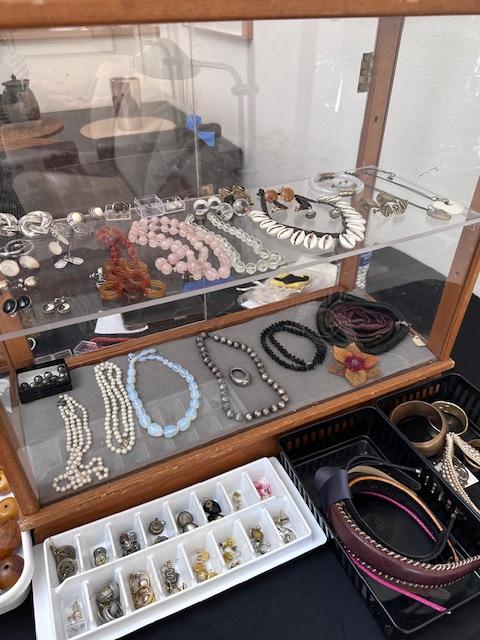 Sale Photo Thumbnail #21