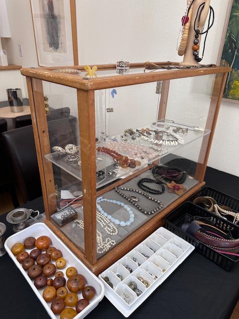 Sale Photo Thumbnail #22