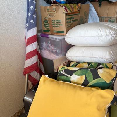 Sale Photo Thumbnail #138