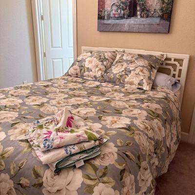 Sale Photo Thumbnail #36