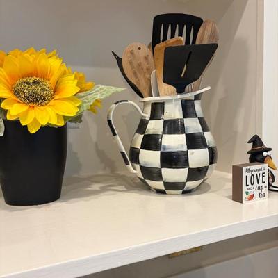 Sale Photo Thumbnail #96