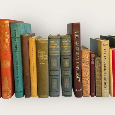 Philosophy Books, Yearbooks, Educational & More (LR60)