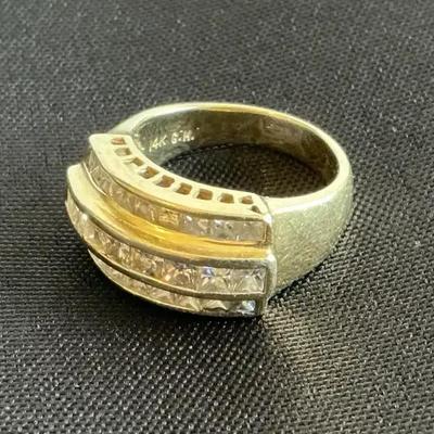 14k Gold Three Row Princess Cut Chanel Set 26 Diamond Ring (Size 8) (10 Grams)