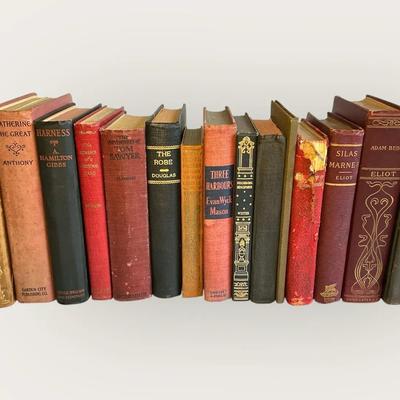 The Classics - Stevenson, Eliot, Clemens (Tom Sawyer) & More (LR65)