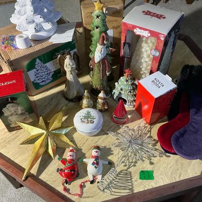 Christmas decor collectionJim Shore, Kosta Boda And More 