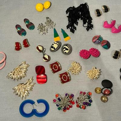 Fabulous 80s Pierced & Clip-On Earrings