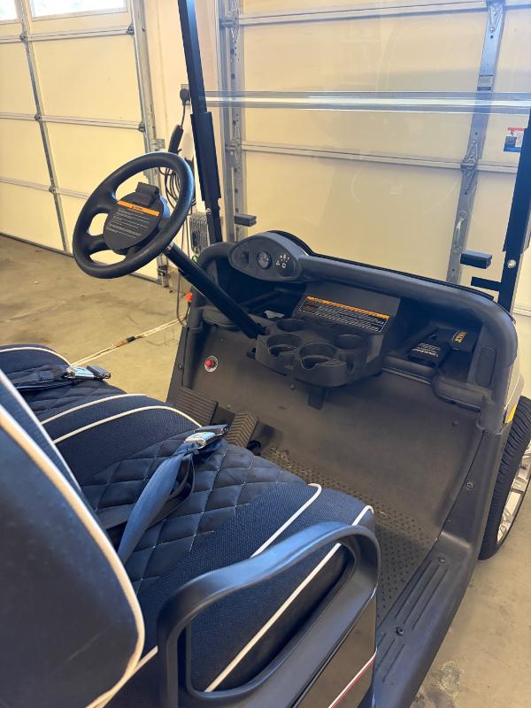 Sale Photo Thumbnail #2