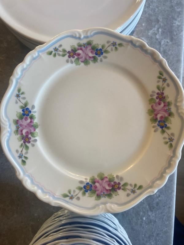 Sale Photo Thumbnail #68