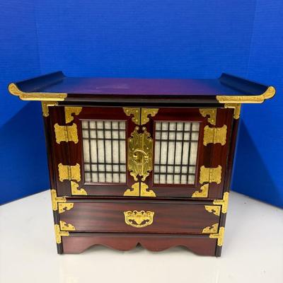 Sale Photo Thumbnail #91