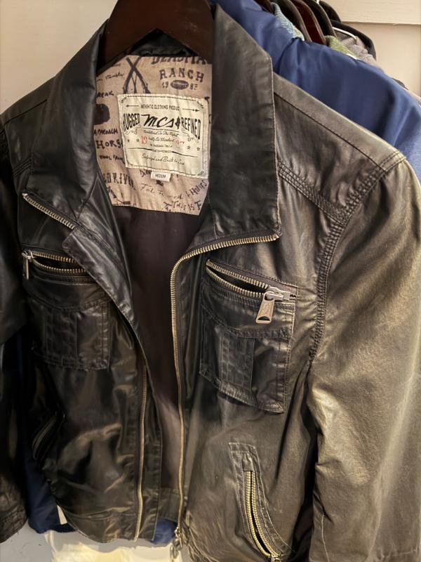 Sale Photo Thumbnail #134