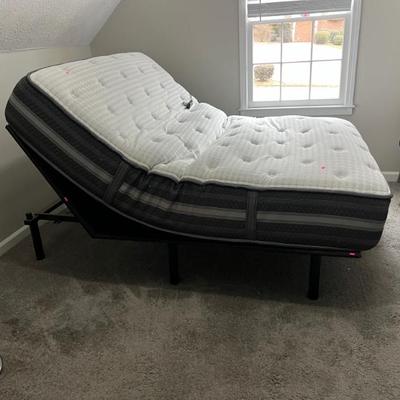 Sale Photo Thumbnail #65