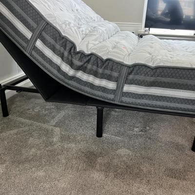 Sale Photo Thumbnail #9