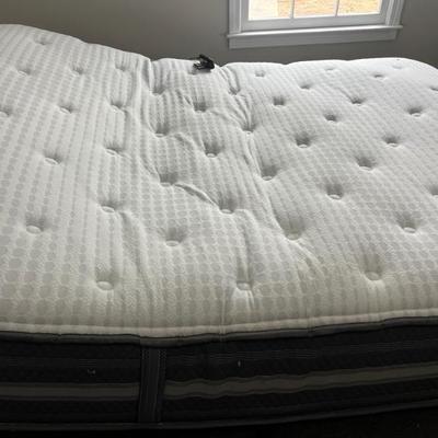 Sale Photo Thumbnail #67