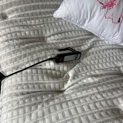 Sale Photo Thumbnail #43