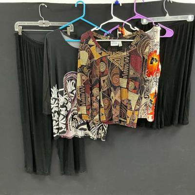 Chico’s Travelers And Matching Pieces 