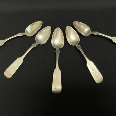 5 Antique Sterling Silver Or Coin Silver Coffee Or Dessert Spoons