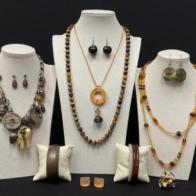 Accessories In Brown & Amber