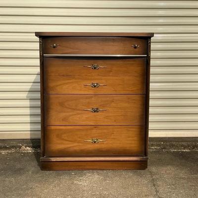 Ward Mfg. Co. MCM Chest Of Drawers 