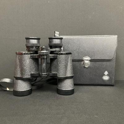Tasco Lightweight Binoculars And Case