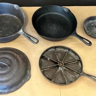 Cast Iron Skillets