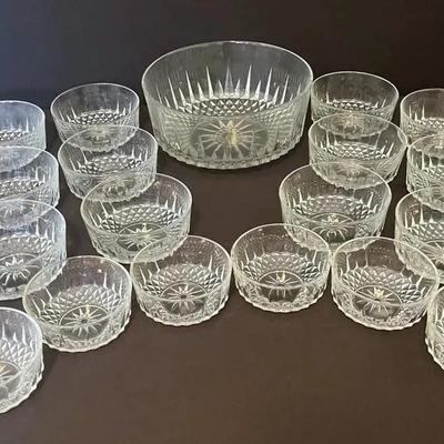 Arcoroc Diamant Starburst Bowl Set