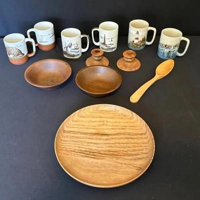 Otagiri Mugs with Wooden Accents