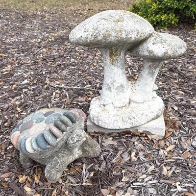 Cement yard art -turtle & mushroom 