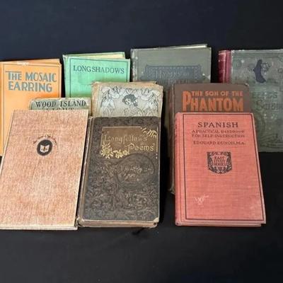  Vintage Books Collection- Lot 2