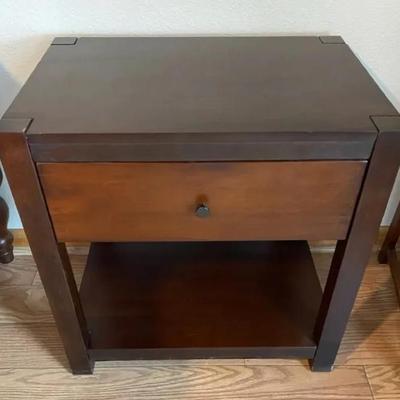 Night Stand: Parson One Drawer Night Stand Lot 1