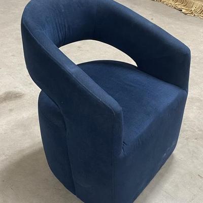 Sale Photo Thumbnail #300